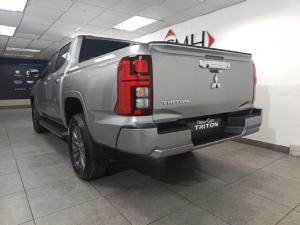 Mitsubishi Triton 2.4DI-D double cab GLS - Image 5