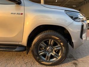 Toyota Hilux 2.8GD-6 double cab 4x4 Raider auto - Image 6