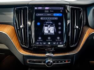 Volvo XC60 T8 Recharge AWD R-Design - Image 18