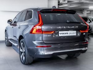 Volvo XC60 T8 Recharge AWD R-Design - Image 2
