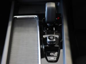 Volvo XC60 B5 AWD Core Bright - Image 14