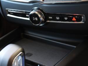 Volvo XC60 B5 AWD Core Bright - Image 20