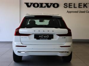 Volvo XC60 B5 AWD Core Bright - Image 5