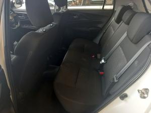 Suzuki Swift 1.2 GL+ manual - Image 12
