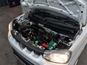 Suzuki S-Presso 1.0 GL manual - Image 12