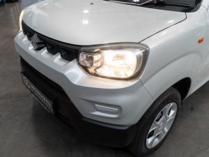Suzuki S-Presso 1.0 GL manual - Image 4