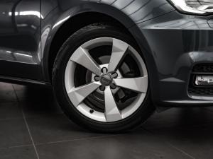 Audi A1 Sportback 1.0TFSI SE auto - Image 5