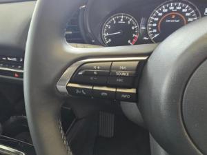 Mazda CX-30 2.0 Carbon Edition - Image 15