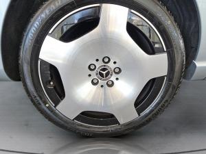 Mercedes-Benz V-Class V300d Exclusive - Image 9