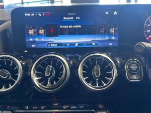 Mercedes-Benz GLA GLA200d Progressive - Image 12
