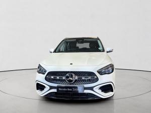 Mercedes-Benz GLA GLA200d Progressive - Image 2