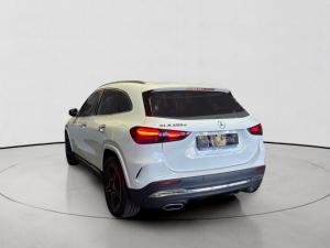 Mercedes-Benz GLA GLA200d Progressive - Image 5