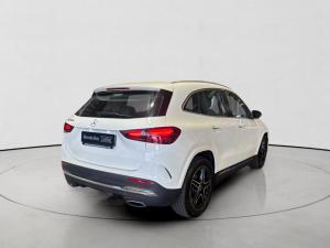 Mercedes-Benz GLA GLA200d Progressive - Image 7
