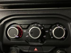 Citroen C3 1.2 MAX - Image 17