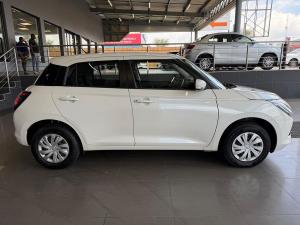 Suzuki Swift 1.2 GL - Image 4