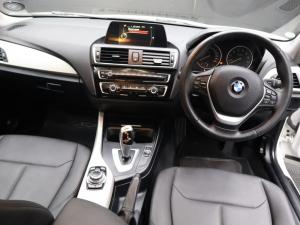 BMW 1 Series 118i 5-door auto - Image 10