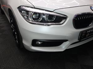 BMW 1 Series 118i 5-door auto - Image 6
