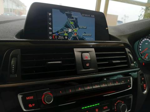 Image BMW 1 Series 118i 5-door auto