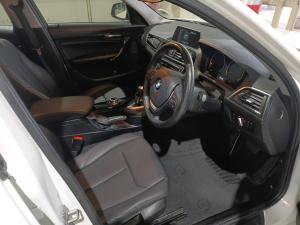 BMW 1 Series 118i 5-door auto - Image 17