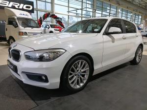 BMW 1 Series 118i 5-door auto - Image 3