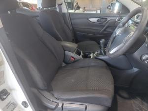 Nissan Qashqai 1.2T Visia - Image 9