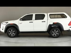 Toyota Hilux 2.4GD-6 double cab 4x4 Raider X manual - Image 22