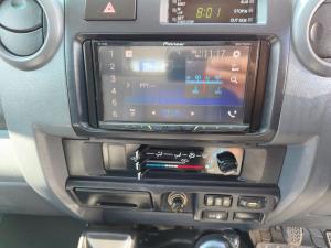 Toyota Land Cruiser 79 4.5D-4D LX V8 single cab - Image 14