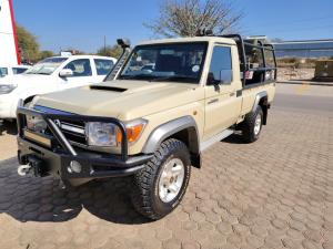 Toyota Land Cruiser 79 4.5D-4D LX V8 single cab - Image 21