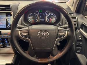 Toyota Land Cruiser Prado 2.8GD VX-L - Image 8