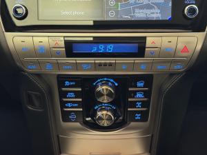 Toyota Land Cruiser Prado 2.8GD VX-L - Image 14