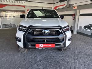 Toyota Hilux 2.8GD-6 Xtra cab 4x4 Legend manual - Image 4
