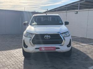 Toyota Hilux 2.4GD-6 double cab Raider manual - Image 4