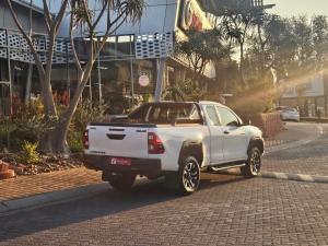 Toyota Hilux 2.8GD-6 Xtra cab Legend 55 - Image 2