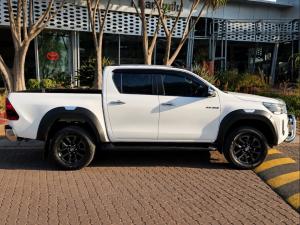 Toyota Hilux 2.8GD-6 double cab 4x4 Raider auto - Image 3