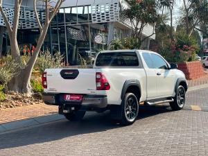 Toyota Hilux 2.8GD-6 Xtra cab 4x4 Legend auto - Image 2