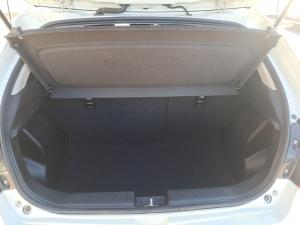 Toyota Starlet 1.5 XR auto - Image 16