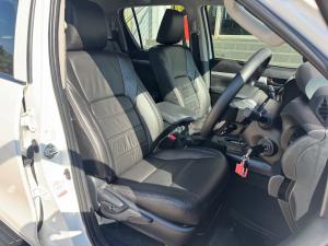 Toyota Hilux 2.4GD-6 double cab 4x4 Raider auto - Image 15