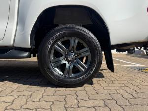 Toyota Hilux 2.4GD-6 double cab 4x4 Raider auto - Image 17