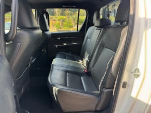 Toyota Hilux 2.8GD-6 double cab 4x4 Legend 50 - Image 17