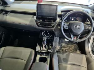 Toyota Corolla Cross 1.8 GR-S - Image 6