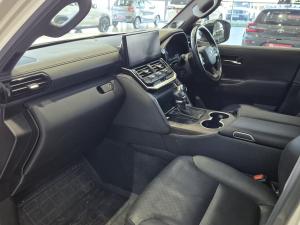 Toyota Landcruiser 300 V6 3.5T ZX - Image 7