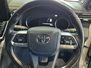 Toyota Landcruiser 300 V6 3.5T ZX - Image 8