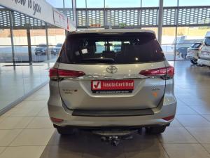Toyota Fortuner 2.8GD-6 4X4 Epic automatic - Image 5