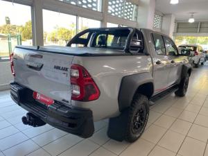 Toyota Hilux 2.8 GD-6 GR-S 4X4 automaticD/C - Image 2