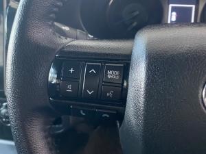 Toyota Hilux 2.8 GD-6 RB Legend automaticD/C - Image 9