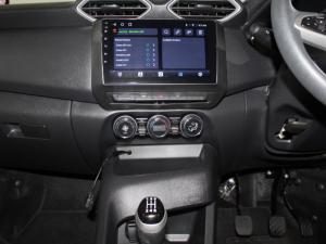 Nissan Magnite 1.0T Visia - Image 11