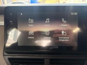 Renault Triber 1.0 Evolution - Image 13