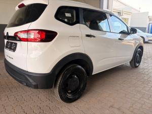 Renault Triber 1.0 Evolution - Image 2