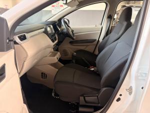 Renault Triber 1.0 Evolution - Image 7