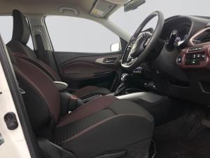 Toyota Starlet Cross 1.5XR automatic - Image 18